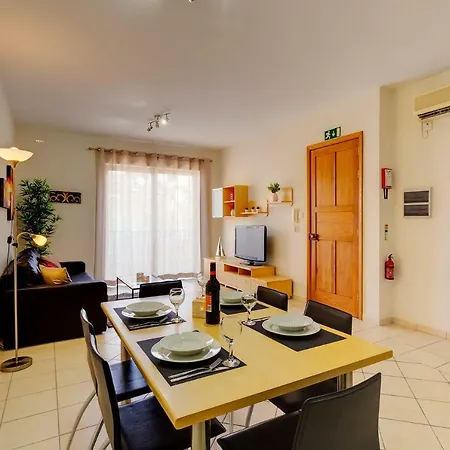 Apartment Spacious, Location