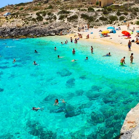 Spacious, Location Apartment Sliema