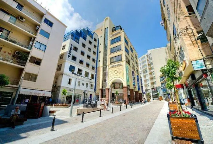 Spacious, Location Sliema